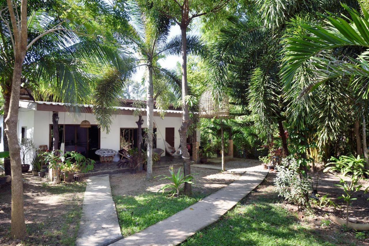 Green Pepper Koh Lanta Exterior photo